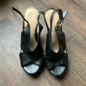 7&1/2 Jessica Simpson black wedges